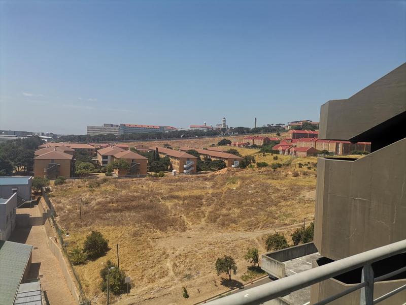 To Let 1 Bedroom Property for Rent in Woodstock Western Cape